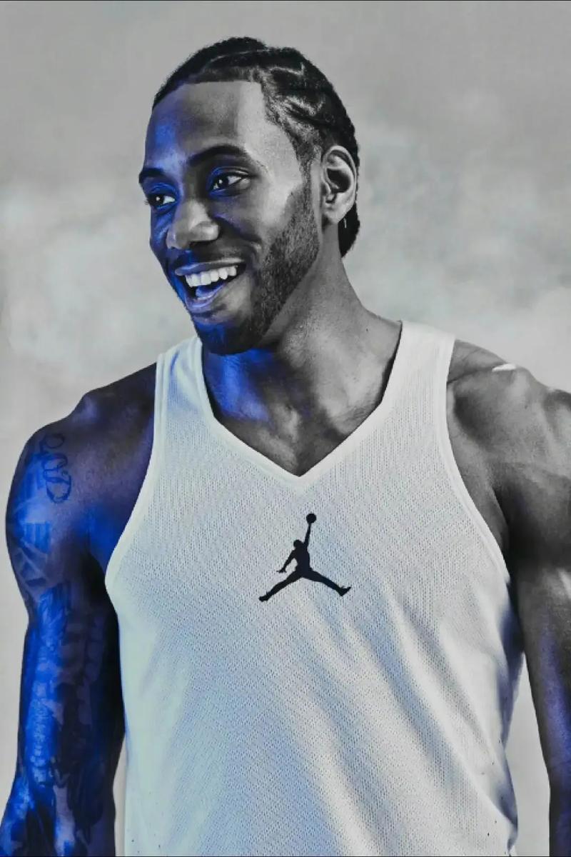 官方：赫伊森、雅克松经纪人巴拉特获2025金童奖最佳经纪人奖（官方公告：赫伊森与雅克松的经纪人巴拉特当选2025金童奖最佳经纪人）