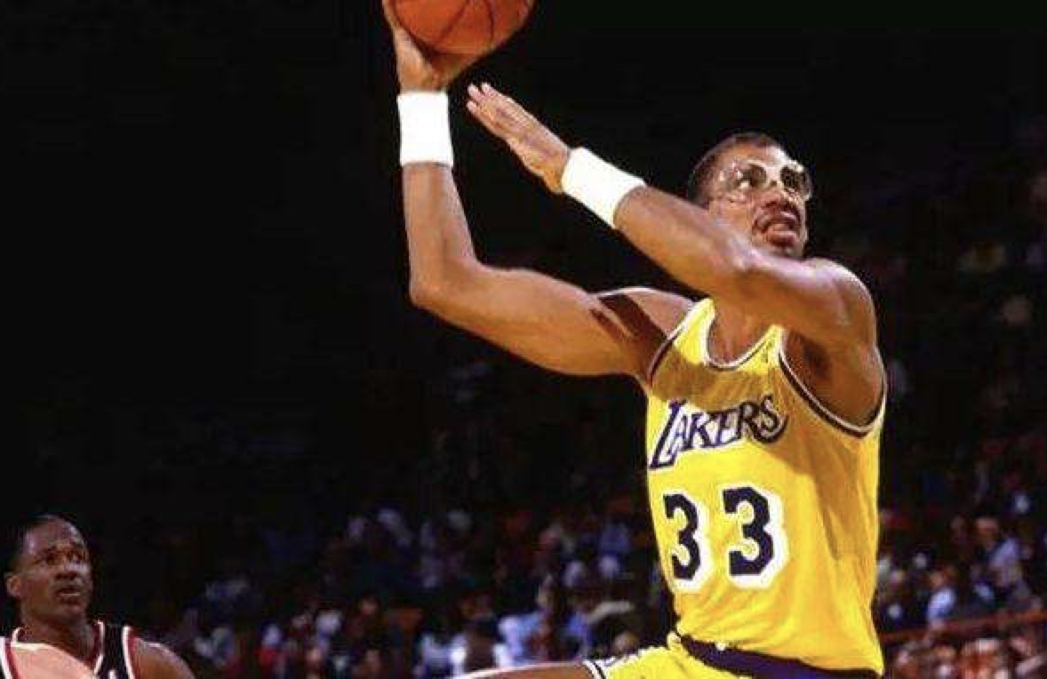 辽宁选手刘爽全国残特奥会赛艇项目独揽两金（辽宁选手刘爽在全国残特奥会赛艇项目包揽两金）